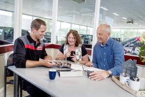 Autobedrijf Geerts BV - Showroom 01